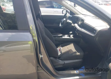 2025 Nissan Kicks S Intelligent Awd из США, поврежденный, VIN 3N8AP6BB3SL382200